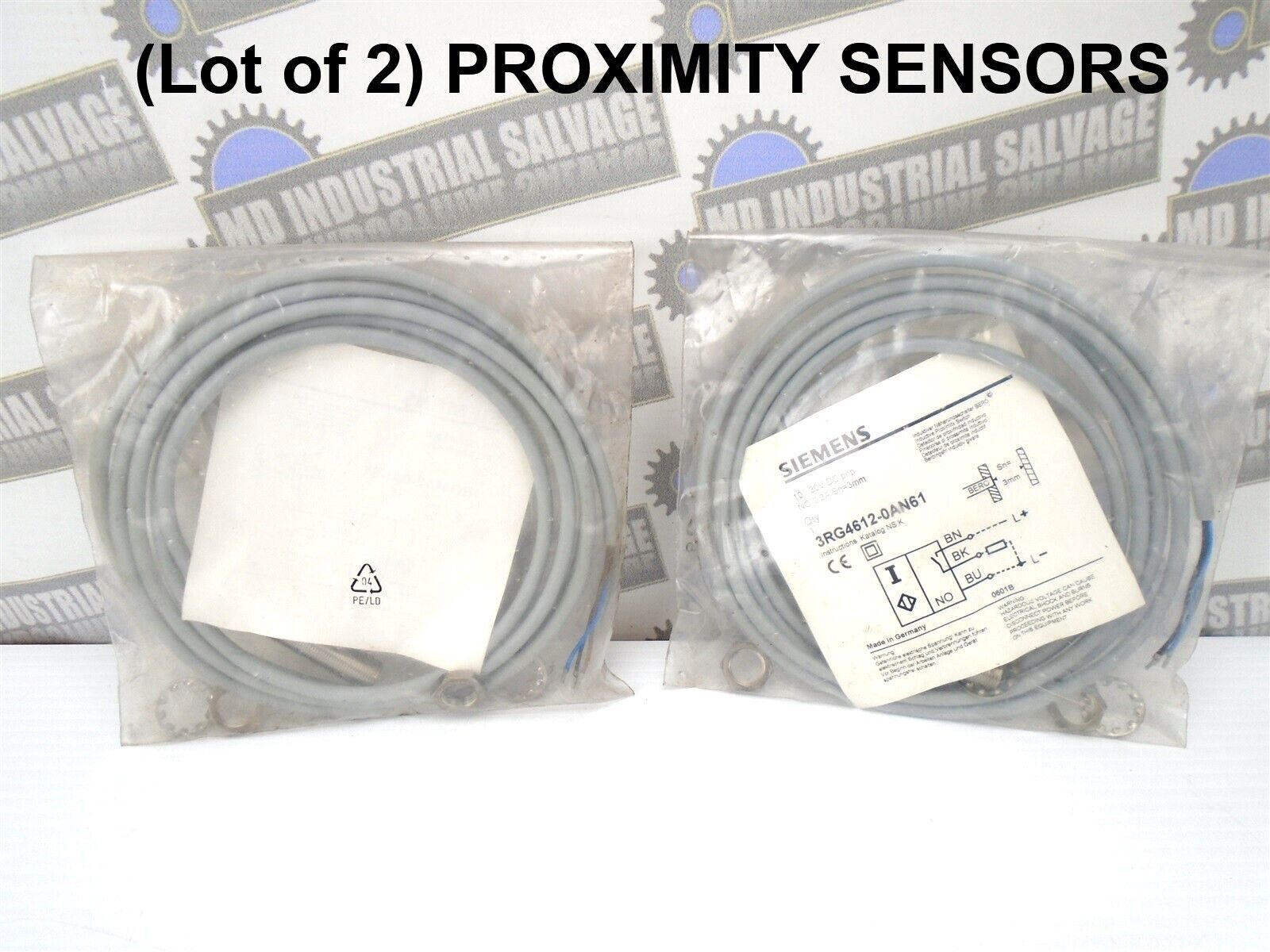 (Lot of 2) Siemens - 3RG4612-0AN61 - Proximity Sensor .2AMP 10-30VDC -NEW in BAG